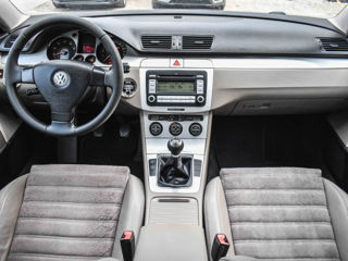 Volkswagen Passat foto 7