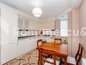 Apartament cu 3 camere, 115 m², Telecentru, Chișinău foto 3