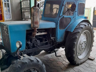 Vând Tractor T40 foto 2