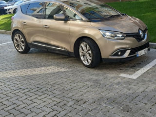 Renault Scenic foto 1