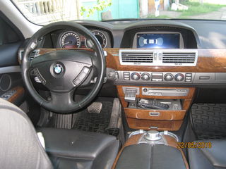 BMW 7 Series foto 6