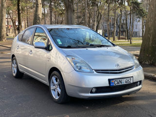 Toyota Prius foto 2