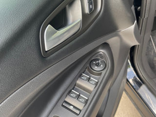 Ford Kuga foto 6