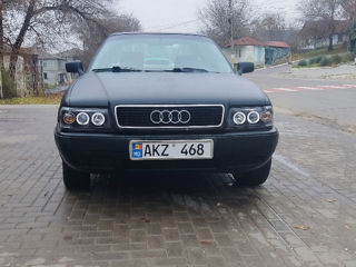 Audi 80