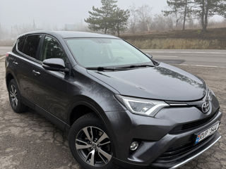 Toyota Rav 4 foto 3