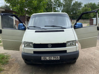 Volkswagen Multivan 8+1 locuri