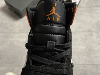 Nike Air Jordan 1 Retro High Suede Black/Orange Unisex foto 3
