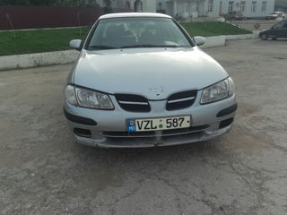 Nissan Almera foto 4