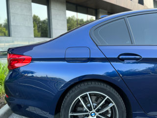 BMW 5 Series foto 5