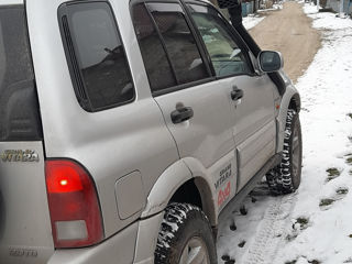 Suzuki Grand Vitara foto 2