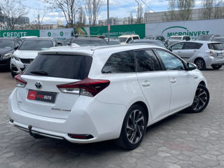 Toyota Auris foto 3