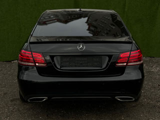 Mercedes E-Class foto 6