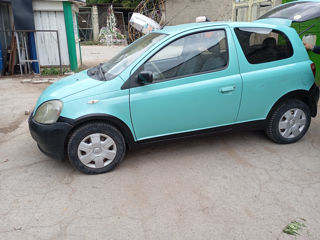 Toyota Yaris foto 4