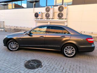 Mercedes E-Class foto 4