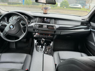 BMW 5 Series foto 7