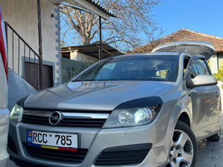 Opel Astra foto 8