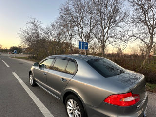 Skoda Superb foto 3