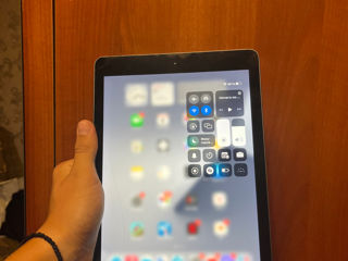 Продам IPad