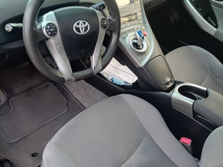 Toyota Prius foto 4