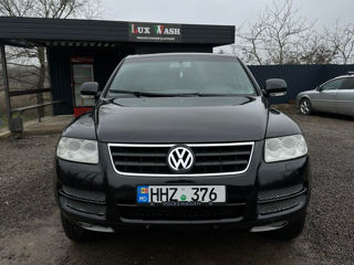 Volkswagen Touareg foto 2