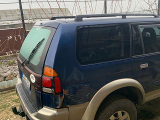 Mitsubishi Pajero Sport foto 3