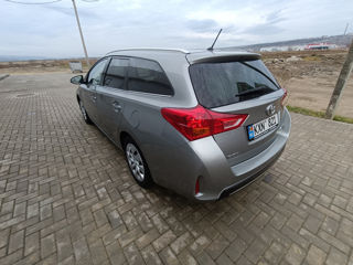 Toyota Auris foto 5