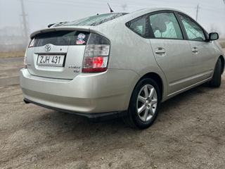 Toyota Prius foto 9