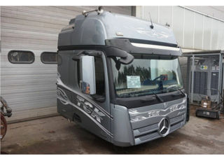 Разбор Mercedes actros Mp4 euro 6 foto 6