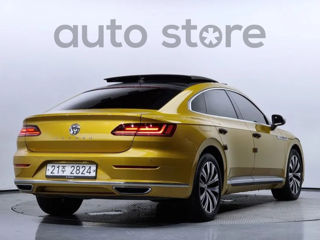 Volkswagen Arteon foto 2