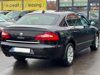 Skoda Superb foto 6