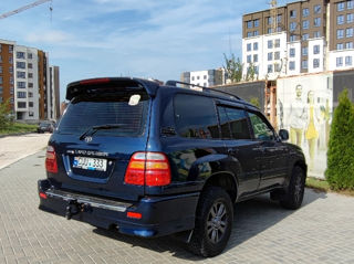 Toyota Land Cruiser foto 4