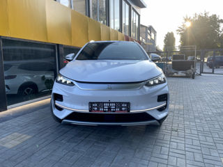 Byd Tang foto 2