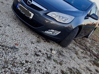 Opel Astra foto 9