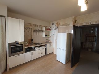 Apartament cu 3 camere, 115 m², Râșcani, Chișinău foto 6