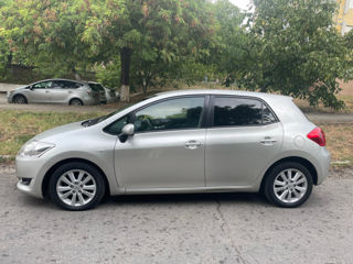 Toyota Auris foto 8