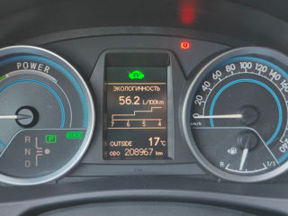 Toyota Auris foto 14