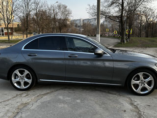 Mercedes C-Class foto 6