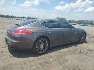 Porsche Panamera foto 2