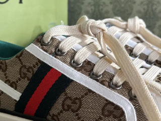 Ghete Gucci foto 1