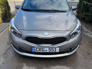 KIA Ceed foto 1