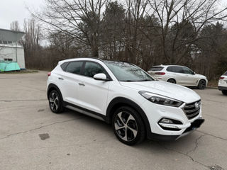 Hyundai Tucson foto 2