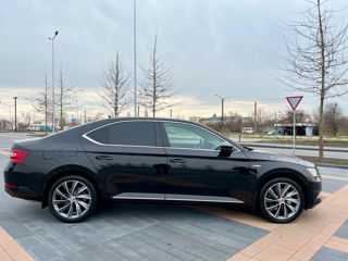 Skoda Superb foto 7