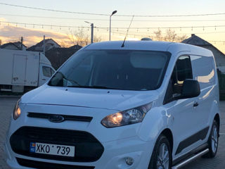 Ford Transit Connect foto 2