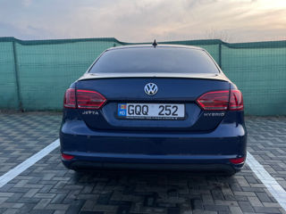 Volkswagen Jetta foto 5