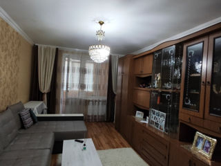 Apartament cu 3 camere, 76 m², Centru, Comrat foto 3