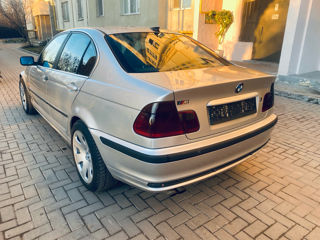 BMW 3 Series foto 3