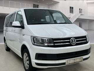 Volkswagen Caravelle foto 3