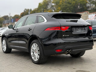 Jaguar F-PACE foto 4