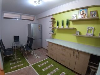 Apartament în bloc nou, 86m2. Euroreparatie. Situat în com. Stauceni, str. Unirii!!! foto 4