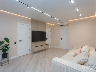 Apartament cu 3 camere, 76 m², Buiucani, Chișinău foto 9